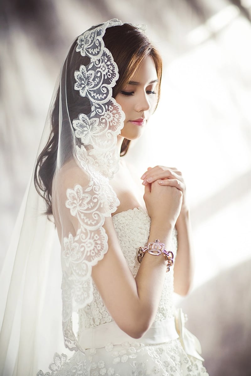 Bride with Mantilla Veil